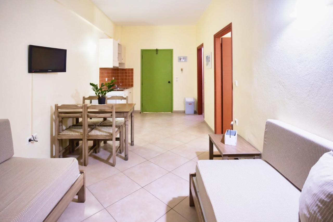 Daisy Hotel Apartments Resmo Dış mekan fotoğraf