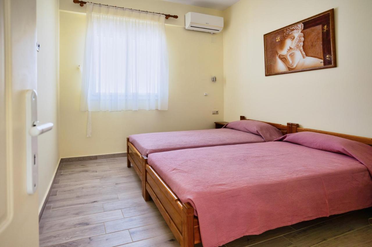 Daisy Hotel Apartments Resmo Dış mekan fotoğraf