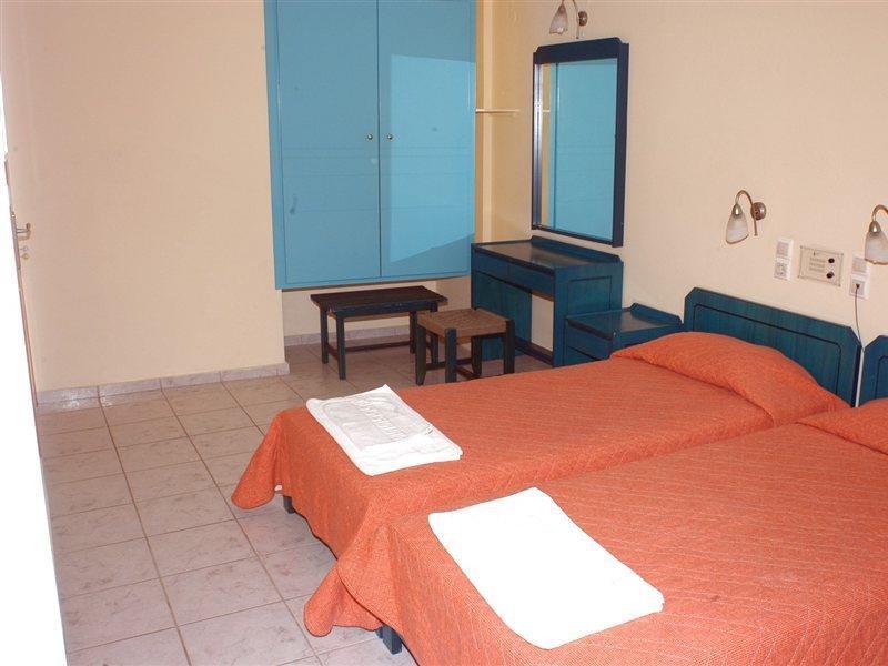 Daisy Hotel Apartments Resmo Dış mekan fotoğraf