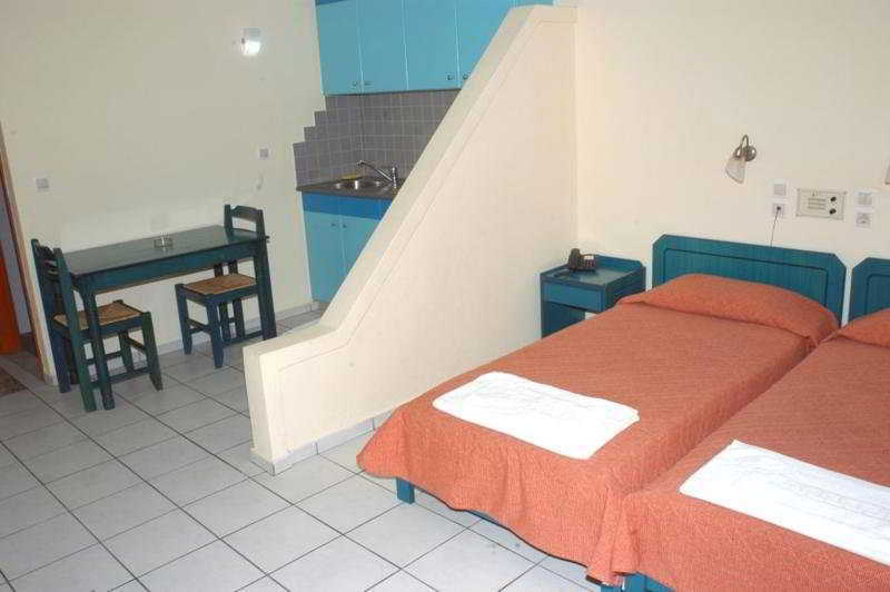 Daisy Hotel Apartments Resmo Dış mekan fotoğraf